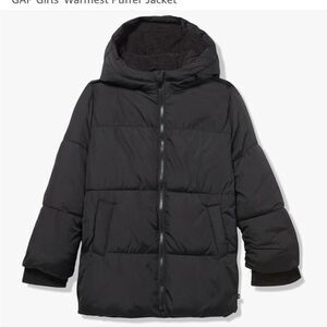 Gap Kids Black Puffer Jacket,sise S(6-7)